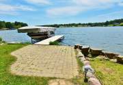 Aluminum dock and boat lift