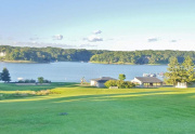 Lakeview Beach in Oak Run